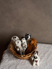 Hand Felted Dog Finger Puppet