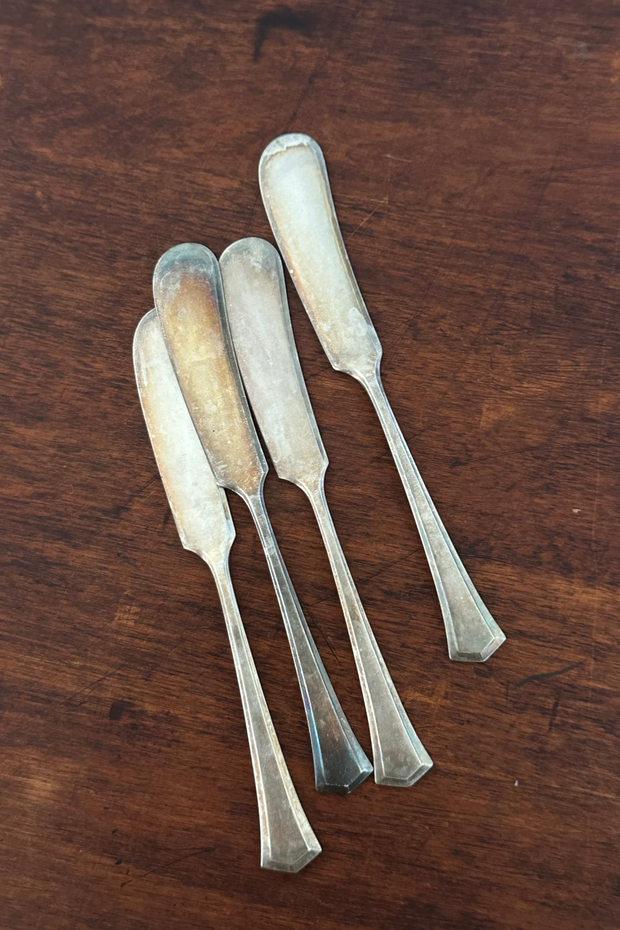 Silver Spreader Knives - Set of 4
