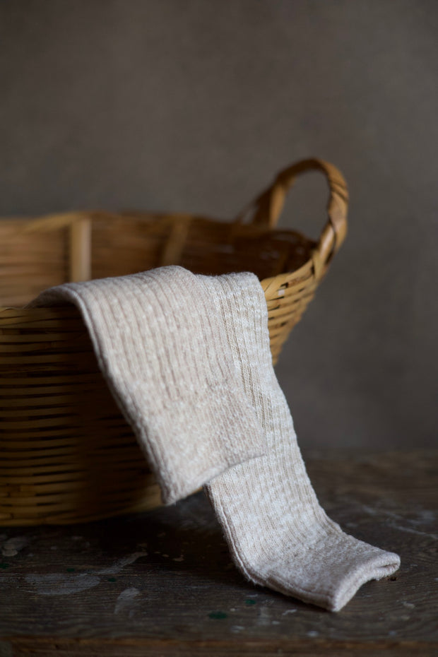 Cottage Socks: Oatmeal