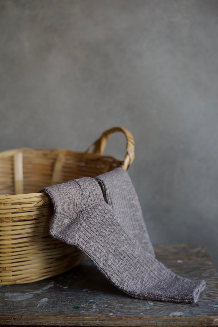 Cottage Socks: Flax