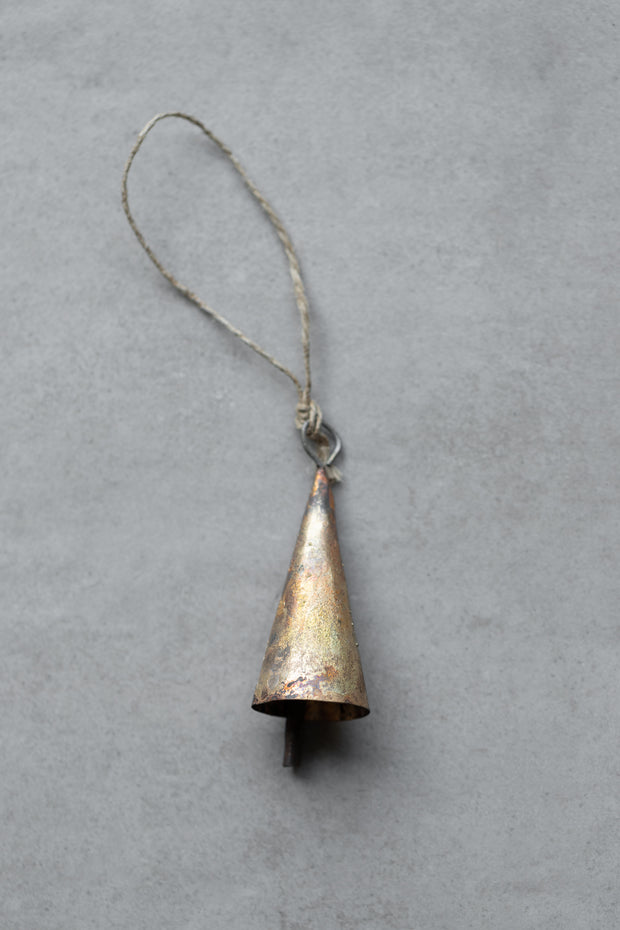 Pointed Brass Bell Ornament