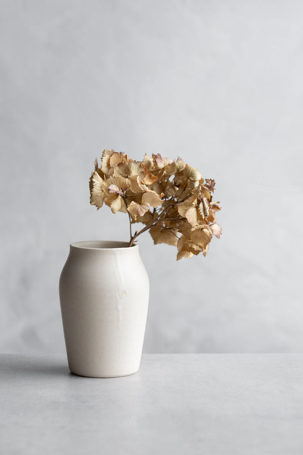 Begonia Vase-Sand