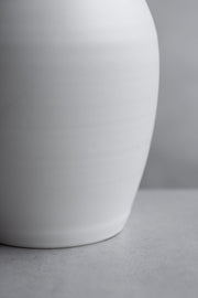 Ruffle Bergamot Vase-Matte White