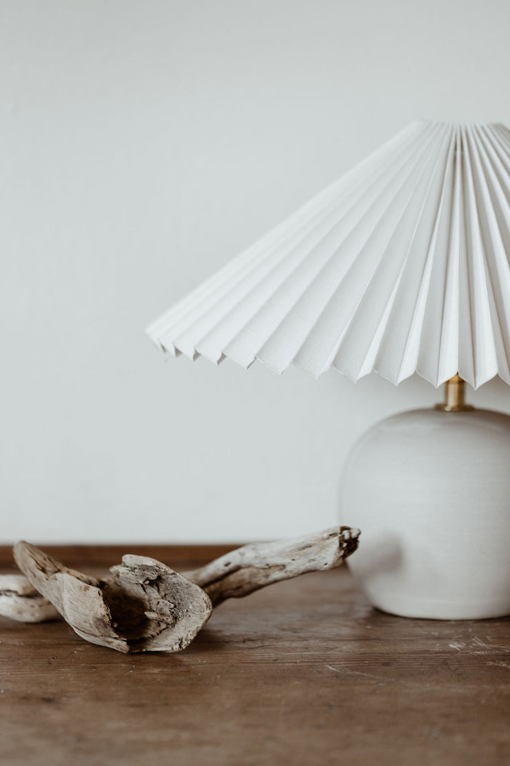 Alma Table Lamp