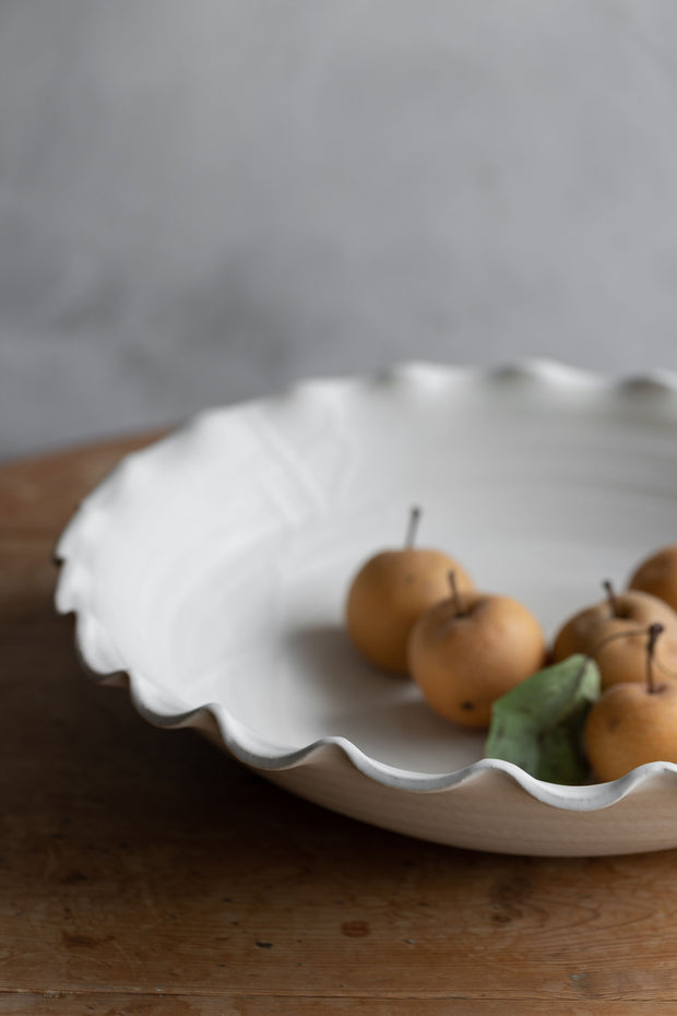 Shallow Scalloped Serving Bowl