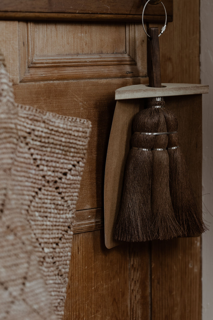 Natural Wood Dustpan