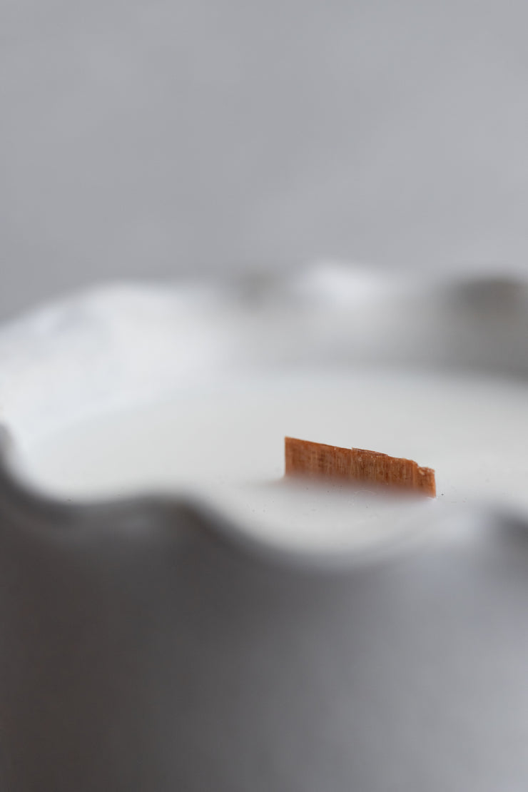 Scalloped Holiday Candle