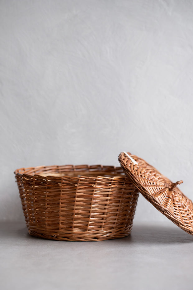 Woven Lidded Basket - Assorted