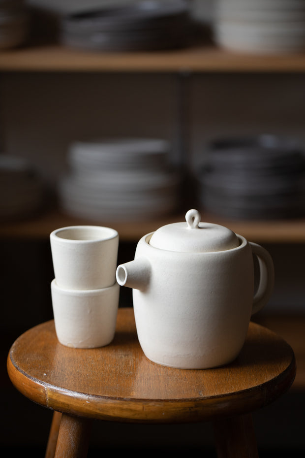 Sand Tea Pot Set with 2 Cups