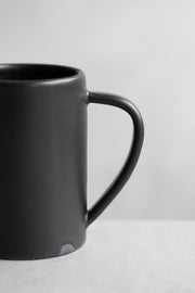 Simple Mug-Satin Black