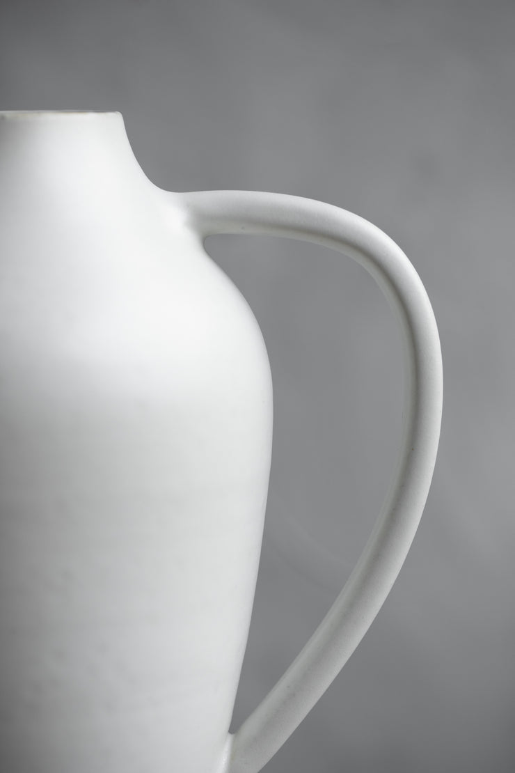 Trefoil Pitcher - Matte White