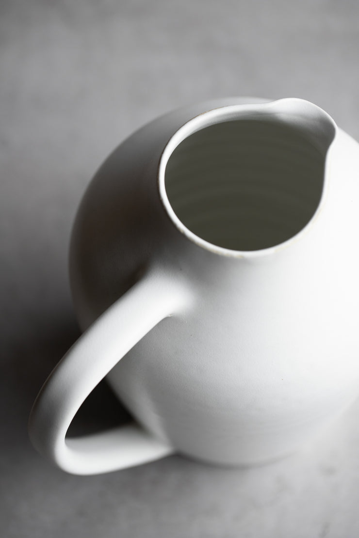 Trefoil Pitcher - Matte White