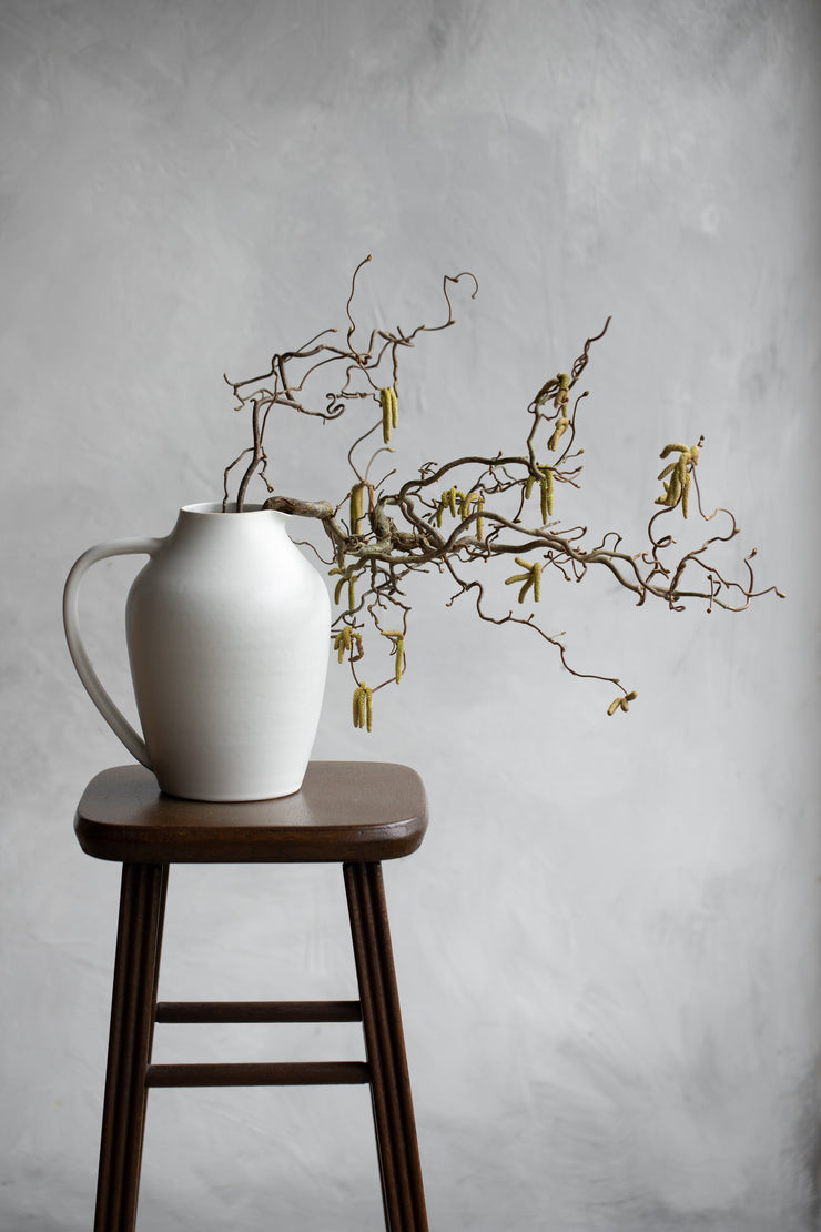 Trefoil Pitcher - Matte White