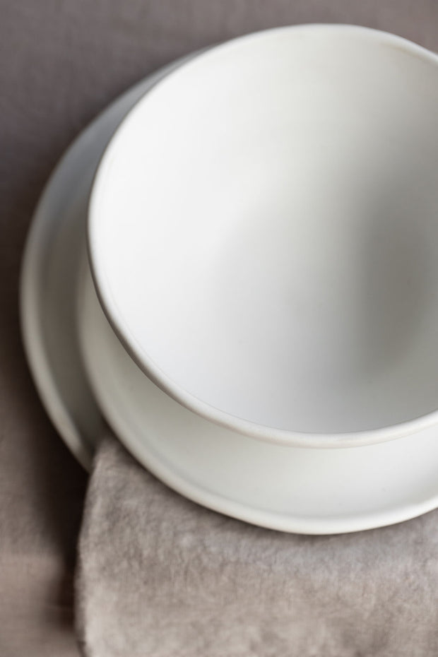Notary Matte White Dinnerware Set