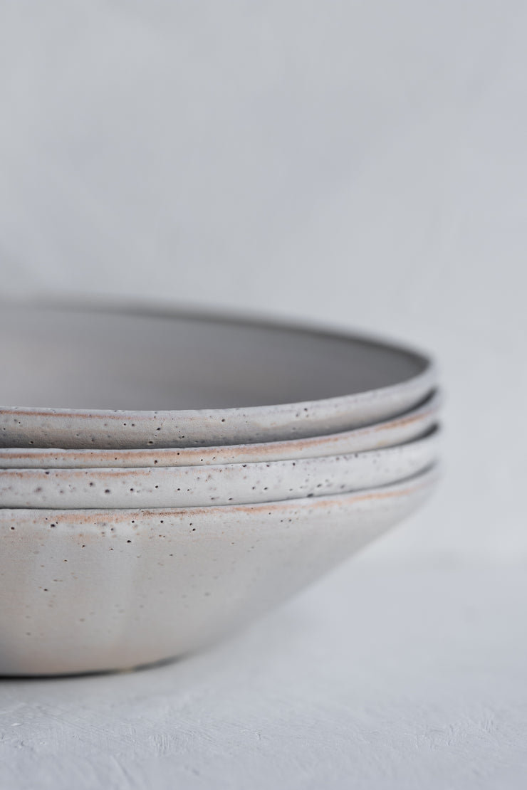 Ceramic Entree Bowl- Matte Grey