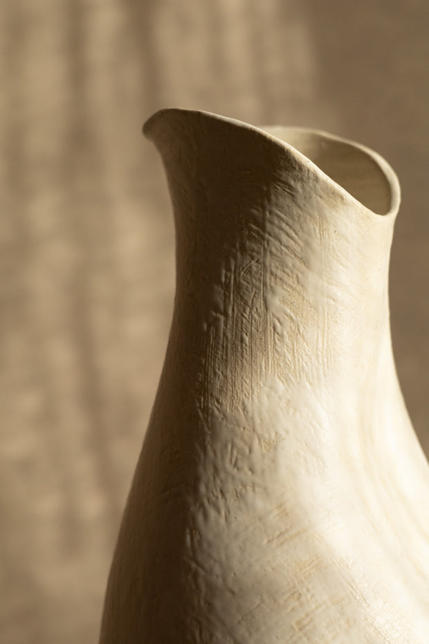 Iris Vessel - Sand Hakame