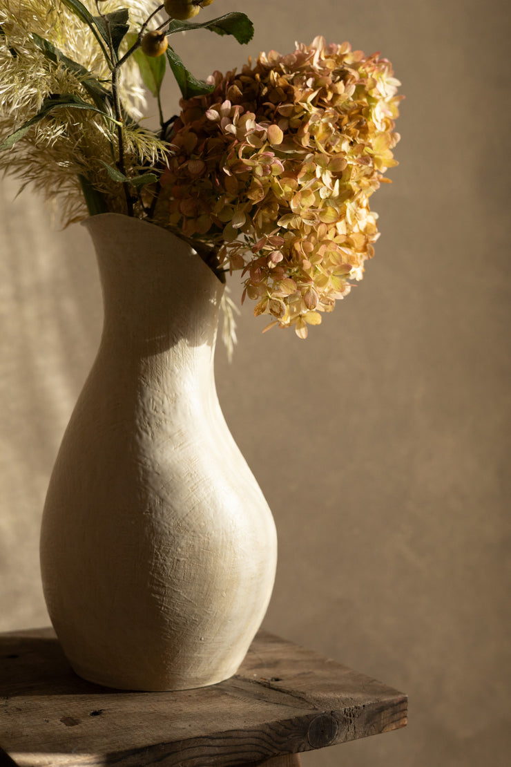 Iris Vessel - Sand Hakame