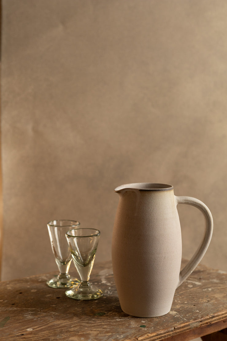 Elm Pitcher - Matte Grey