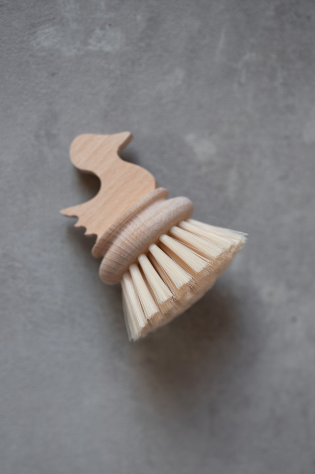 Duckling Cleaning Brush