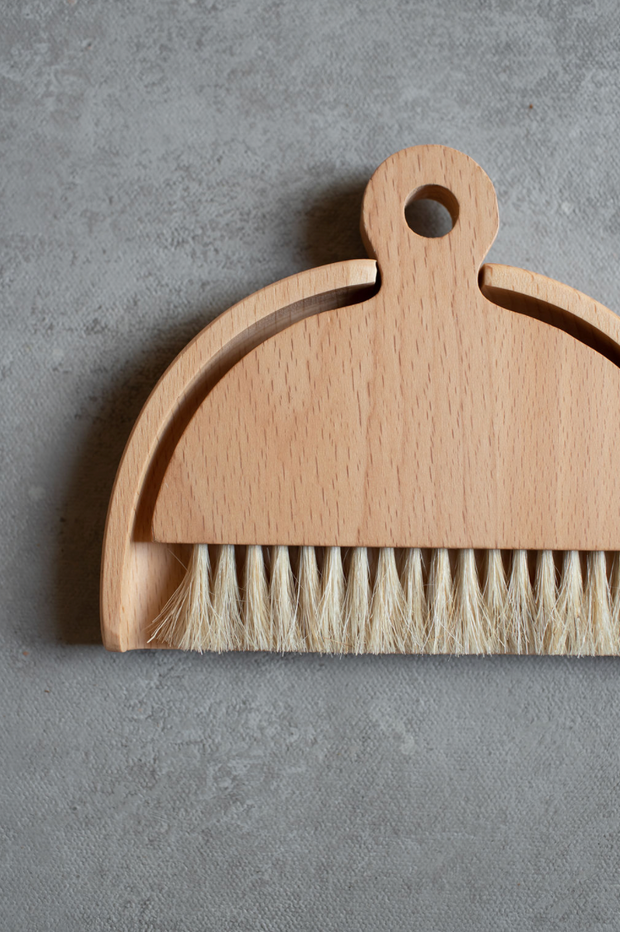 Table Brush and Dust pan Set