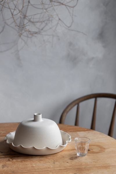 Scalloped Cake Plate