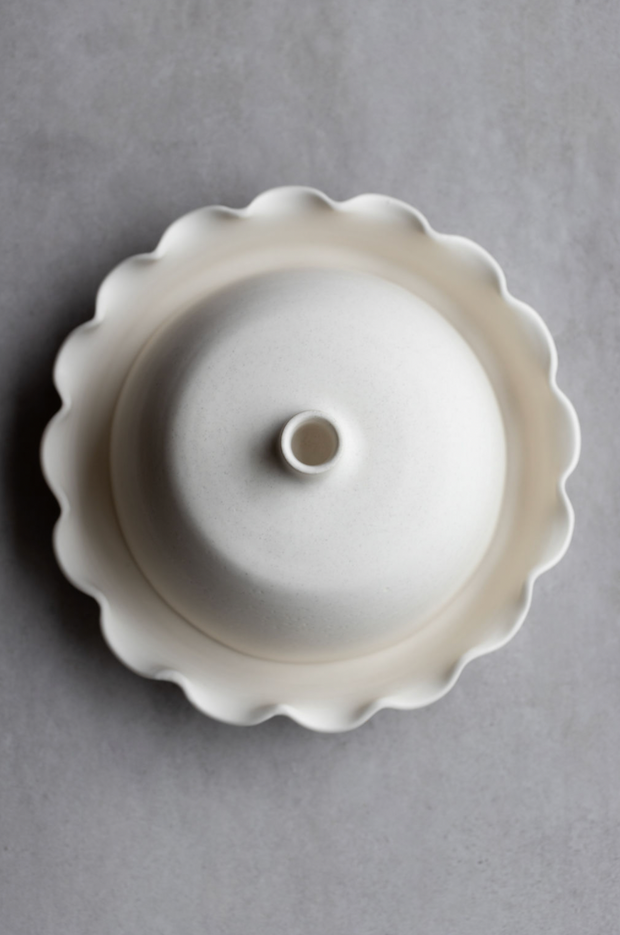Scalloped Cake Plate