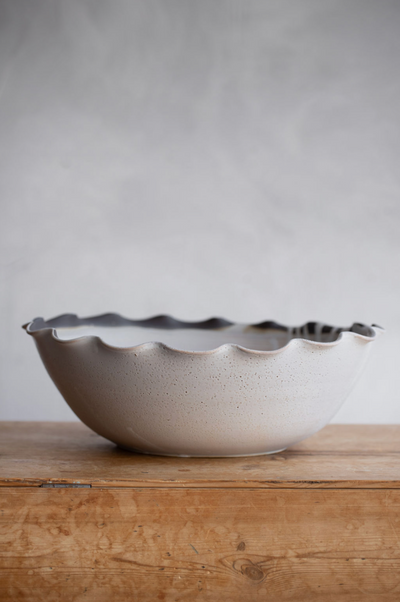 Scalloped Serving Bowl - Matte Grey