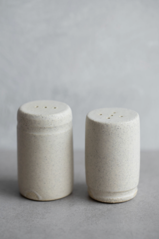 Ceramic Salt + Pepper Shakers