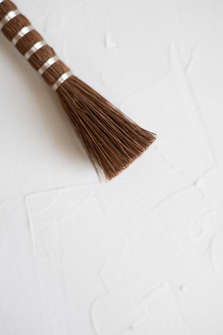 Corners Brush