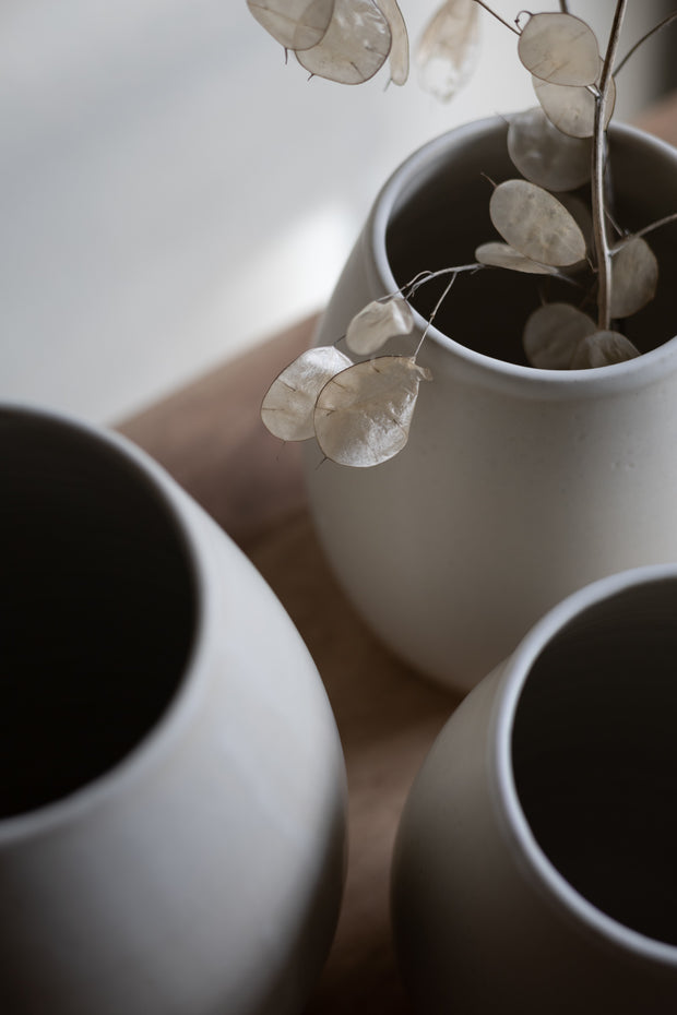 Paper White Vase - Sand